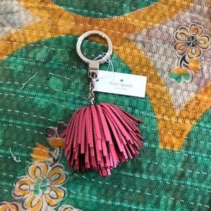 ❤️1hr SALE❤️Kate Spade pebble Leather Key FobNWT